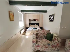 Arte Apartment - Image 4