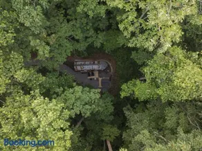The Portkey - Magical Harry Potter Themed, Hot Tub, and Fire Pit - Image 3