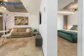 Astria Hotel - Complex Novum by the Sea - Image 2