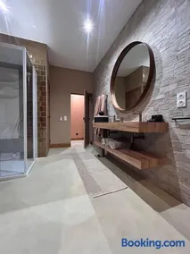 La Maison Coloniale Suites privatives de prestige - Image 3