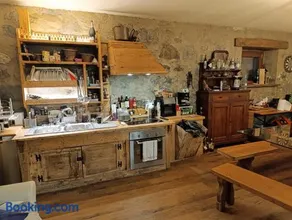 Retica Tirano garage EV Station & Biliards BBQ e private Parking - Image 2