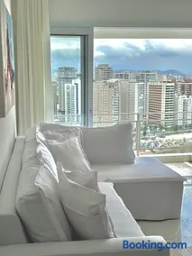 Melhor vista do Guarujá (Apartamento pé na areia) - Image 3