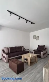 S Apartman Vrdnik - Image 1