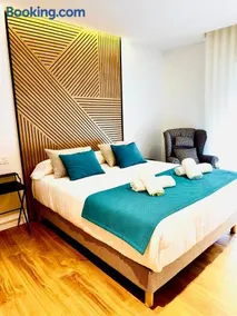 HOTEL LOTUS - Image 2