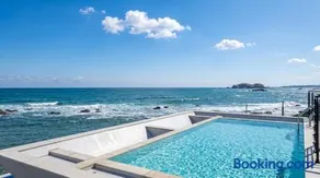 Pohang By The Sea Pool Villa - Image 3