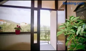 Roso apartment with sea view - Image 3