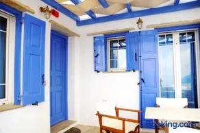Karyatides Apartments - Image 3