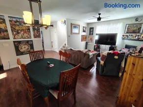 Evergreen House - Image 1
