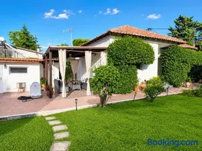 The Secret Garden Peraia - Image 1