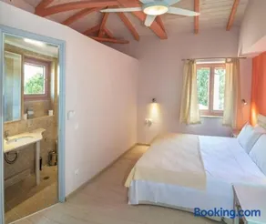 Villa Lakonia in Stoupa - Image 2