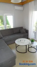 Cozy apartment Iraklia - Image 2