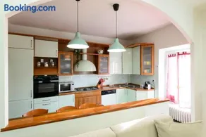 Monza Park Apartment - Image 3