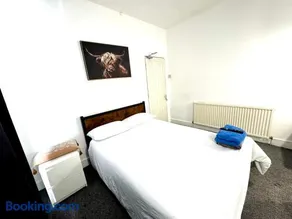 Wembley property - Image 3