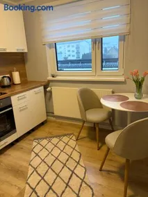 Otipea Apartment - Image 1