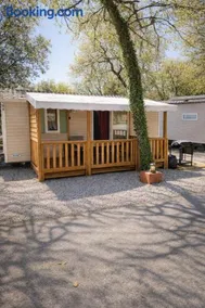 Mobil-home 6 pers Climatisé avec piscines - Image 1