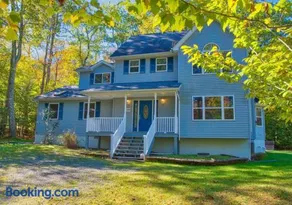 Vacation home near Kalahari Resort and Camelback Mountains!!! - Image 1