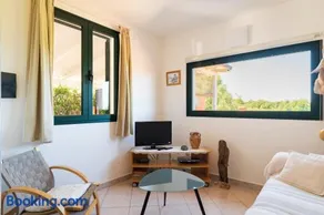 Villa de la Torre Di Bari Sardo - Image 2
