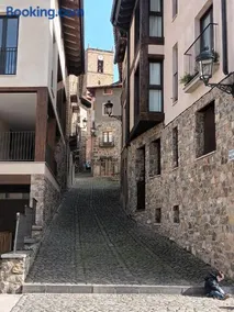 Zabala, entrañable y auténtica casa de pueblo en Anguiano - Image 3