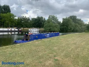 Narrowboat stay or Moving Holiday Abingdon On Thames DIFFERENT RATES APPLY ENSURE CORRECT RATE SELECTED - Image 2