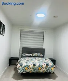 1 BD PLUS DEN PLUS 2 BATHROOMS APARTMENt - Image 1