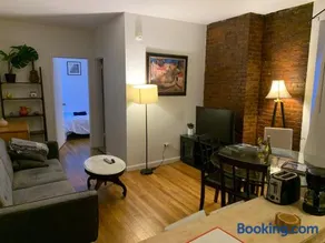PRIME LOCATION 2 BEDROOMS APT UPPER EAST SIDe - Image 1