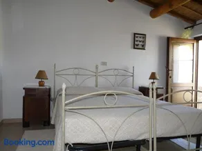 B&B Nurachi - Image 2