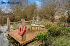 2 Bed in Winterbourne Dauntsey oc-d36904 - Image 3