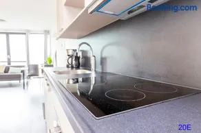 New Delft City view central modern family top floor apartment Utopia 20e - Image 3