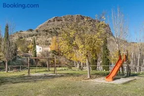 Apartamento vacacional con jacuzzi, barbacoa y terraza | Vistas al río - Image 2
