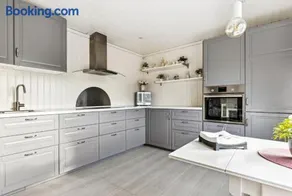 Spacious 3-Bedroom Apartment with Balcony and Free Parking Orkland near Trondheim - Image 5