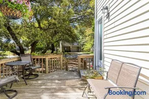 Sea Cave, OBX gem, private studio, couple's nest! - Image 4