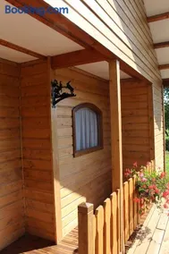 Chalet avec barbecue, terrasse et jardin | Vue jardin - Image 2
