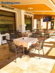 FLORENCE SUITES APART HOTEL - Image 3