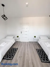 Cozy & Comfort Apartment - Image 4