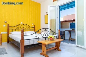 Studios Marina Naxos - Image 3