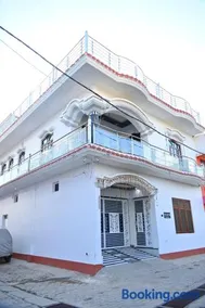 The Saryan - Image 1