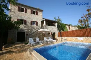 Villa Maria - Image 3