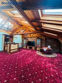 JMR Splendor - Private Sauna & Bathtub Suites - Image 2