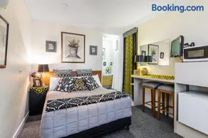 Airport Riverview Motel - Image 4