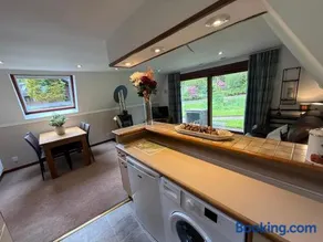 Loch Oich Lodge - Image 2