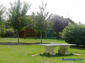 Chalets indépendants avec jardin et jeux d'enfants - Image 5