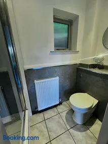 The View chalet located in pegsdon - Image 2