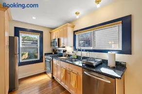 The Little Big House - Home in Downtown Ann Arbor - Image 3