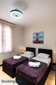 Irinis House - Image 3