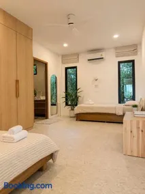 3BR Koh Phangan Beach Front Luxury Villa - Image 5