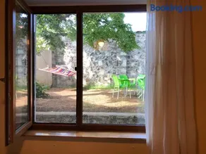 Small Home with an outdoor area close to Tbilisi - Image 4