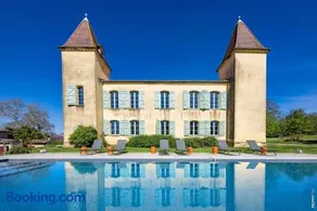 Château Soules Piscine Lac Calme - Image 4