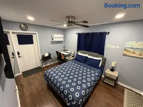 Signature Suite - Image 2