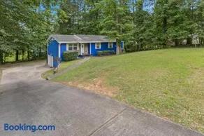 5BD 2BTH Home Near Hartsfield Jackson Airport - Image 1