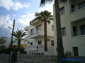 Panklitos Tourist Apartments - Image 5